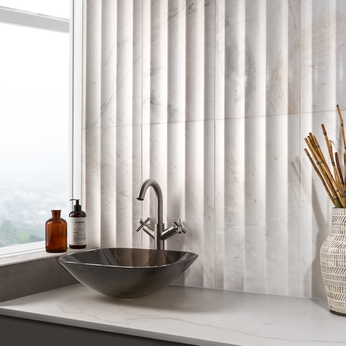 Carver Alaska White Fluted