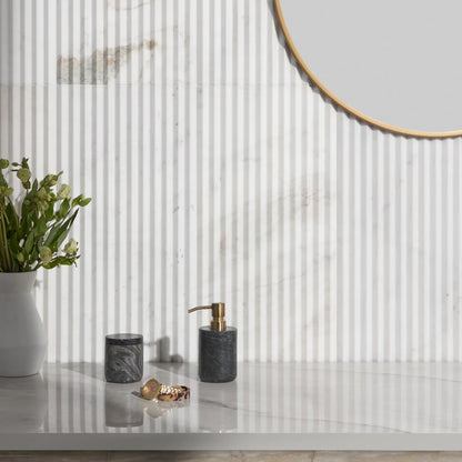 Carver Alaska White Peak