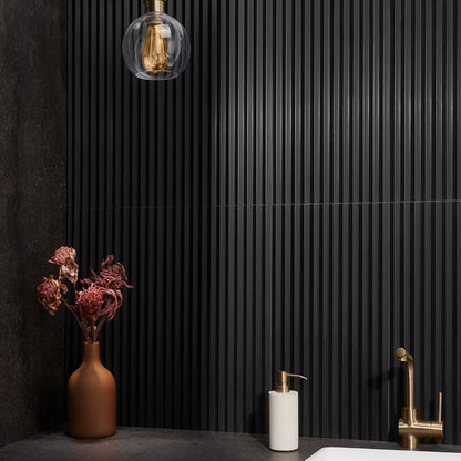 Carver Black Jade Peak