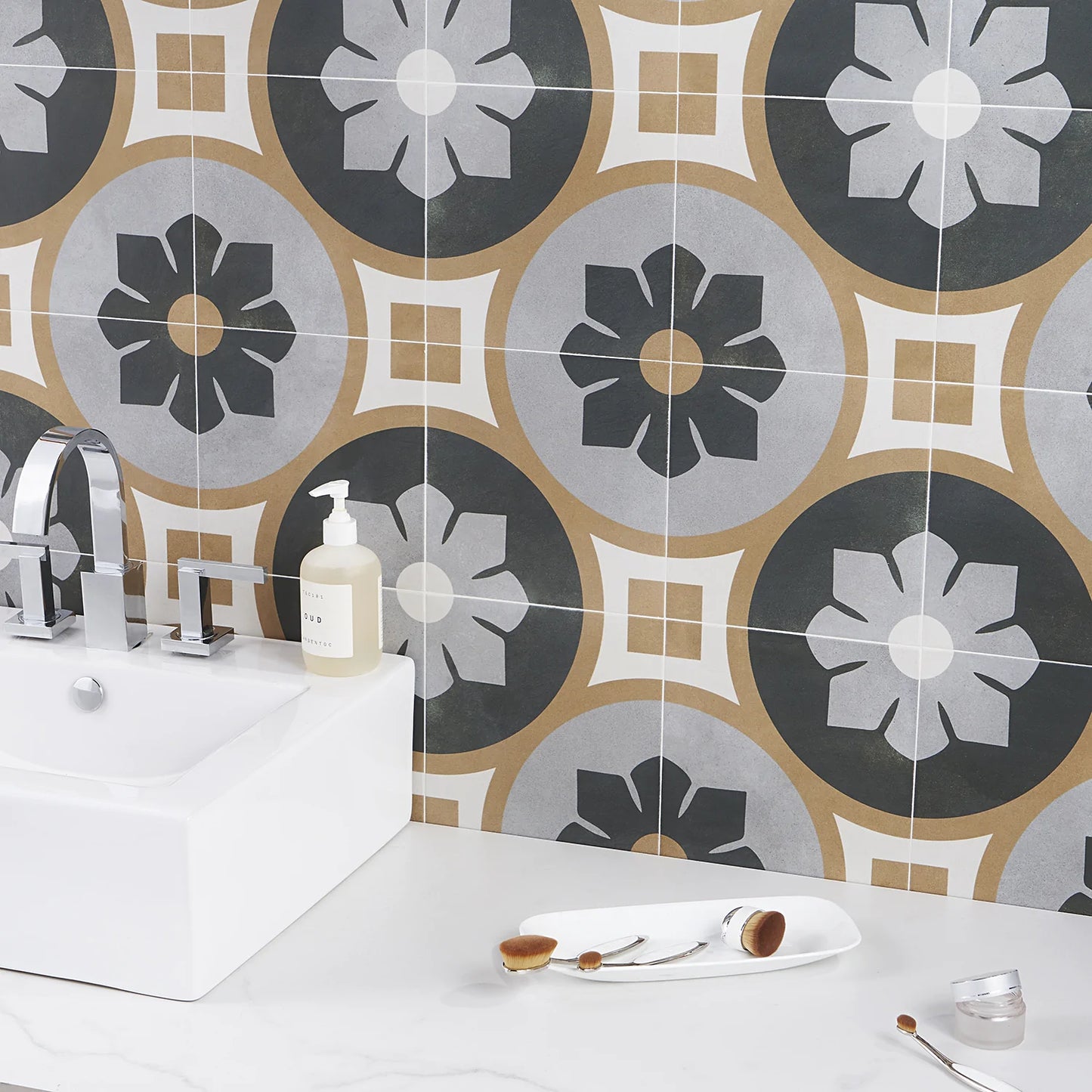 Dhar Bloom Multicolor