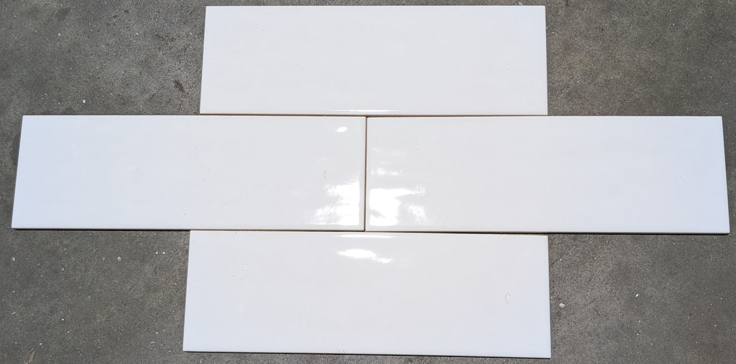 Seaside White Gloss 4X12