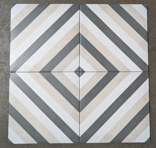 Form Sand Diamond