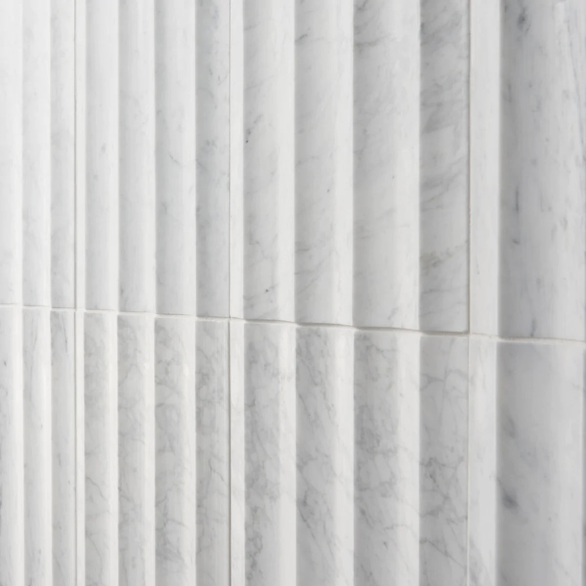 Carver Carrara Fluted