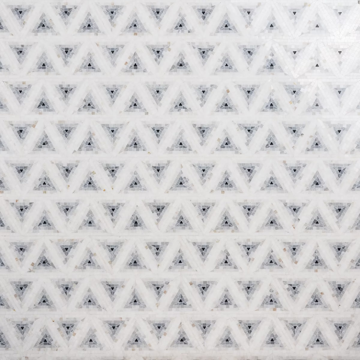 Imogen Grigio Triangle