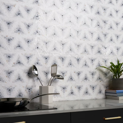 Imogen Grigio Triangle