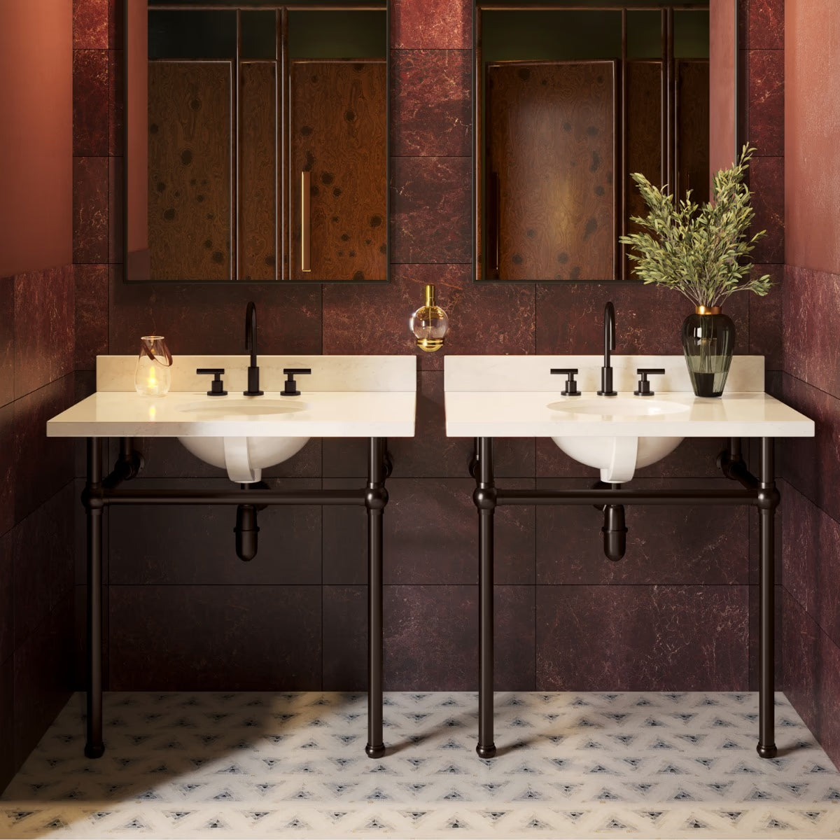 Imogen Grigio Triangle