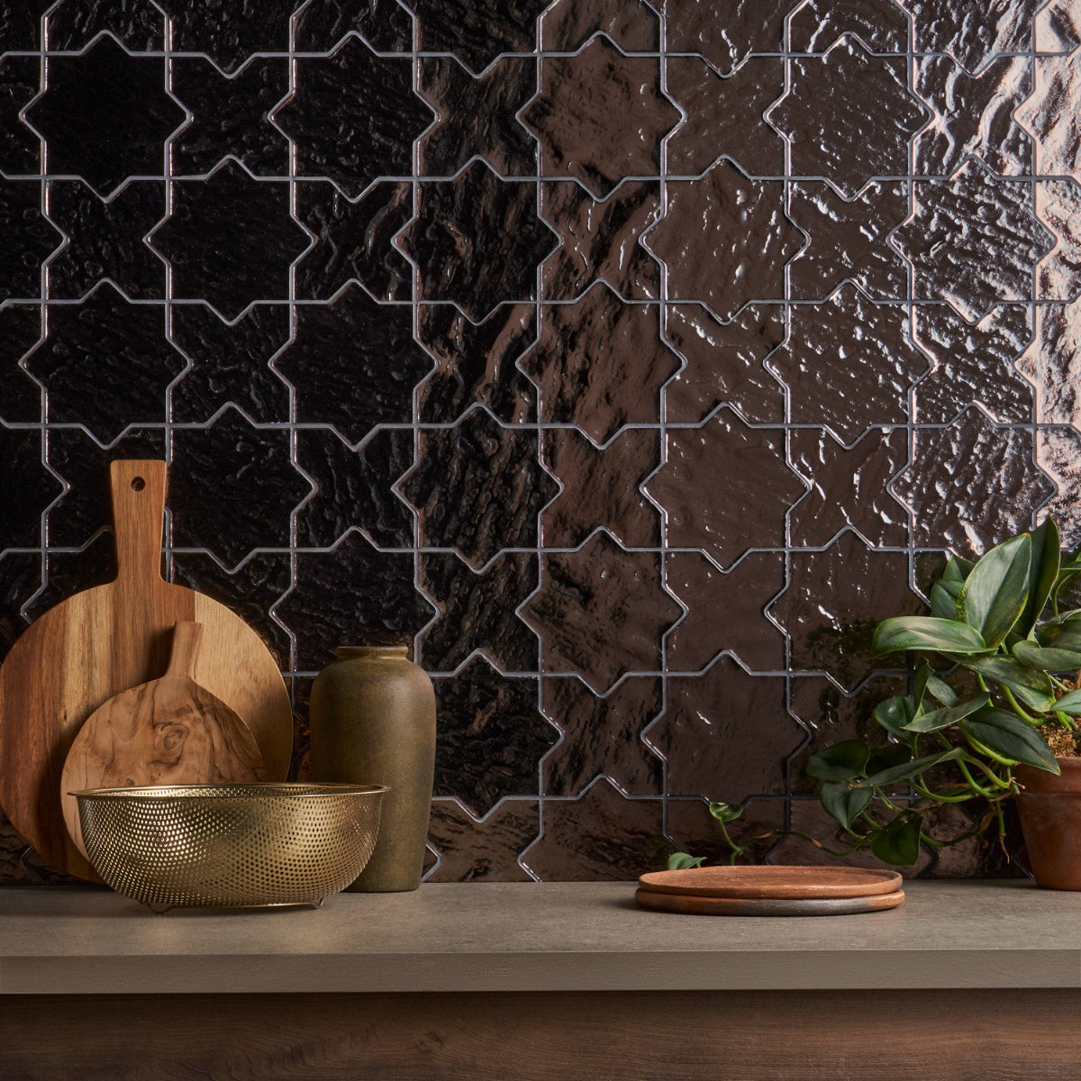 Kismet Bronze