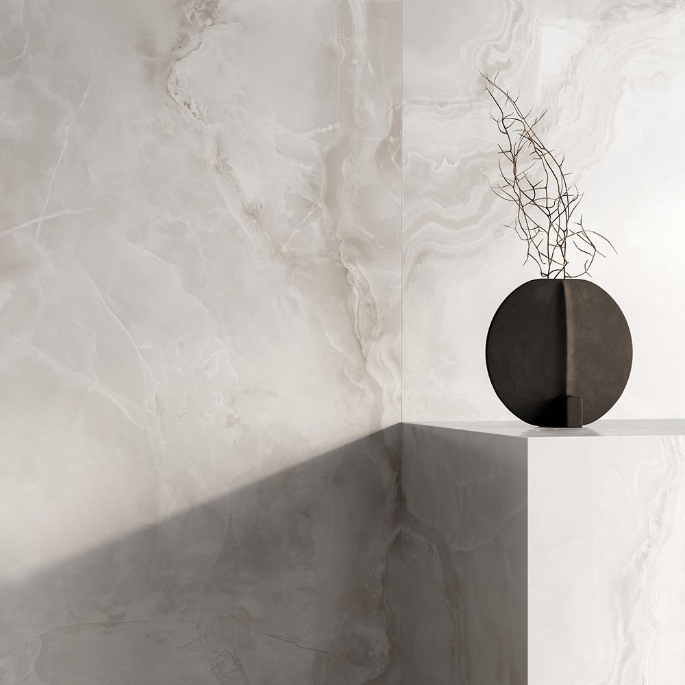 Aura Cross-Cut Crystal 47X110